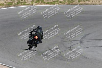 media/Apr-20-2025-AHRMA (Sun) [[393a79c373]]/Race/Group 7/Turn 4b/